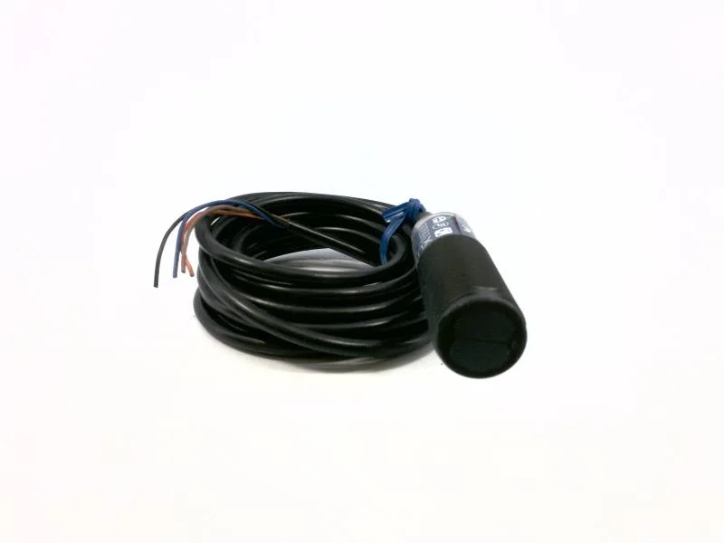 Schneider Electric XU1-B18PP340 — Photoelectric Sensors (image 3)