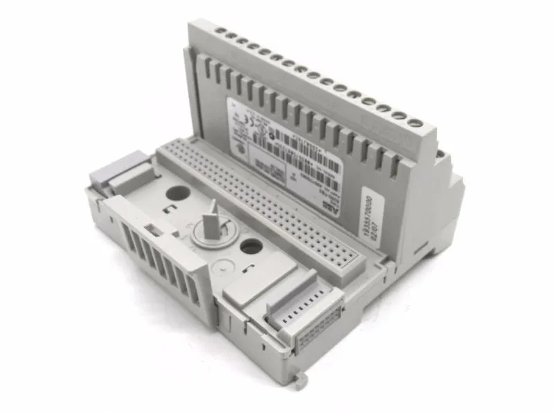ABB S200-TB3 — PLC I/O & Expansion Modules (image 2)
