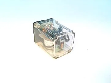 Omron MK3P-DC12 — General Purpose Relays (image 3)