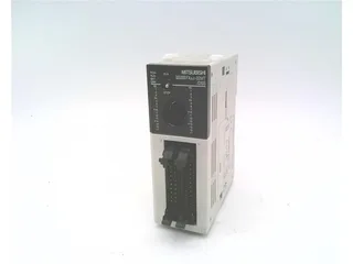 Mitsubishi Electric FX3UC-32MT/DSS — PLCs (Programmable Logic Controllers) (image 2)