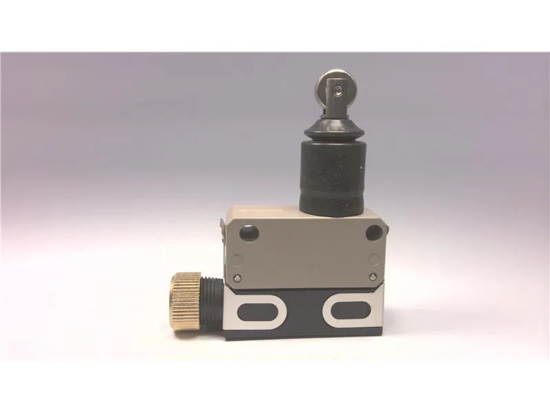 Omron D4E1D20N — Limit Switches (image 3)