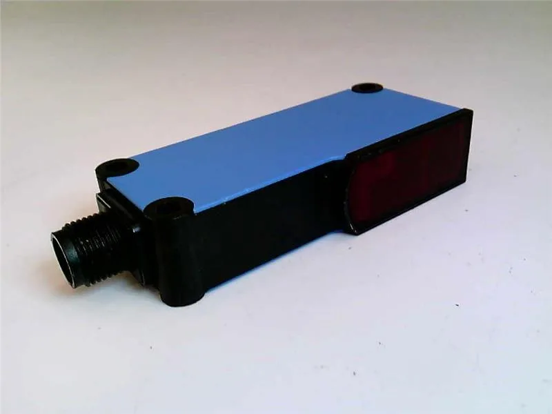 SICK DT10-N10B5 — Proximity Sensors (image 2)