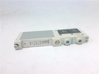 Festo VUVG-B10-B52-ZT-F-1T1L — Solenoid & Directional Valves (image 2)
