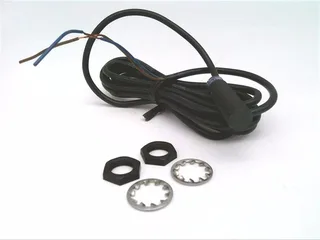 Schneider Electric XS4P12FA260 — Proximity Sensors (image 2)