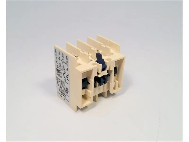 Schneider Electric LADC226 (image 3)