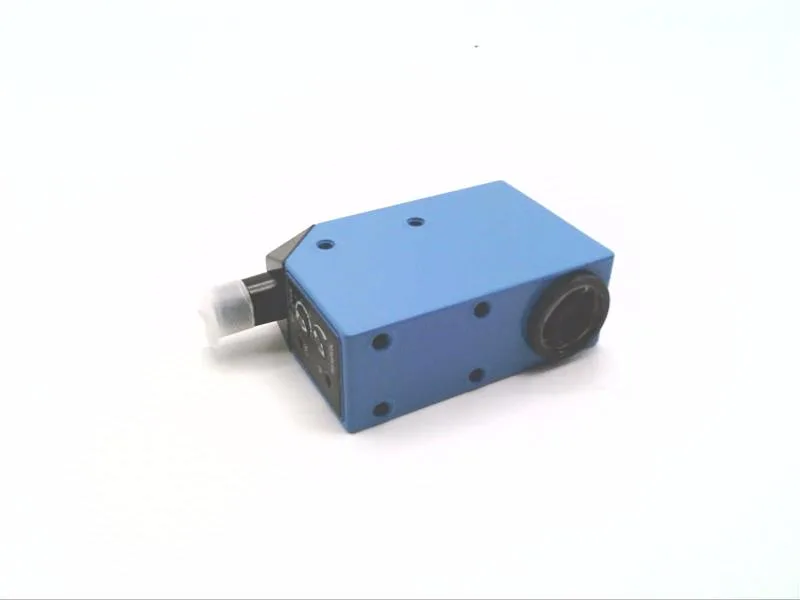 SICK LUT3-852 — Photoelectric Sensors