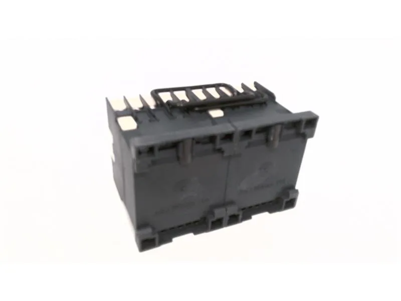 Schneider Electric LP2K0901BD (image 5)