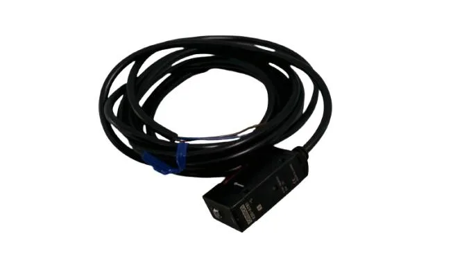 Omron E3S-AT81-L2M — Photoelectric Sensors (image 3)