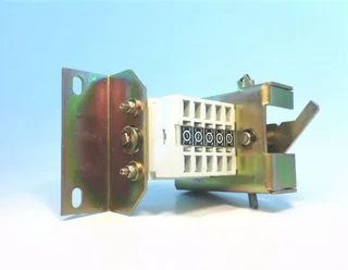ABB UXAB 309300311 — Molded Case Circuit Breakers (MCCB) (image 3)