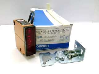 Omron E3S-LS10XE4-M3J-2