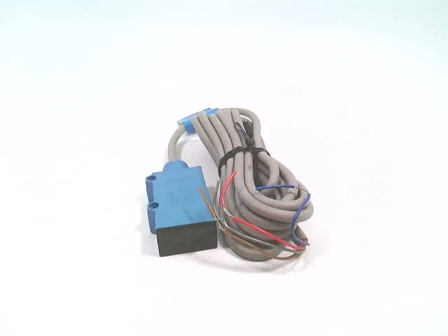 SICK WE6-N132 — Photoelectric Sensors (image 4)