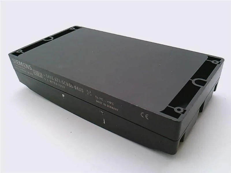 Siemens 6AV6671-5CM00-0AX0 — HMI Operator Interfaces (image 2)