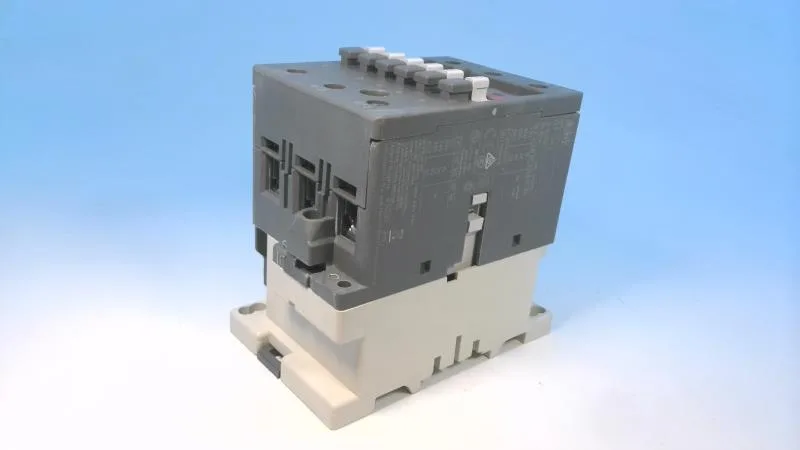 ABB AF50-30-11 100-250V AC/DC — Contactors (image 3)