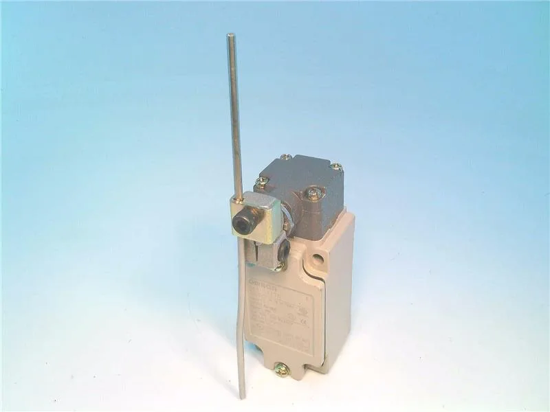 Omron D4B-3117N — Limit Switches (image 2)