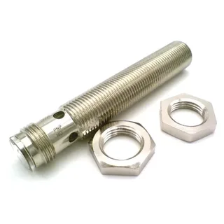 Omron E2A-M12LS04-M1-B1 — Proximity Sensors