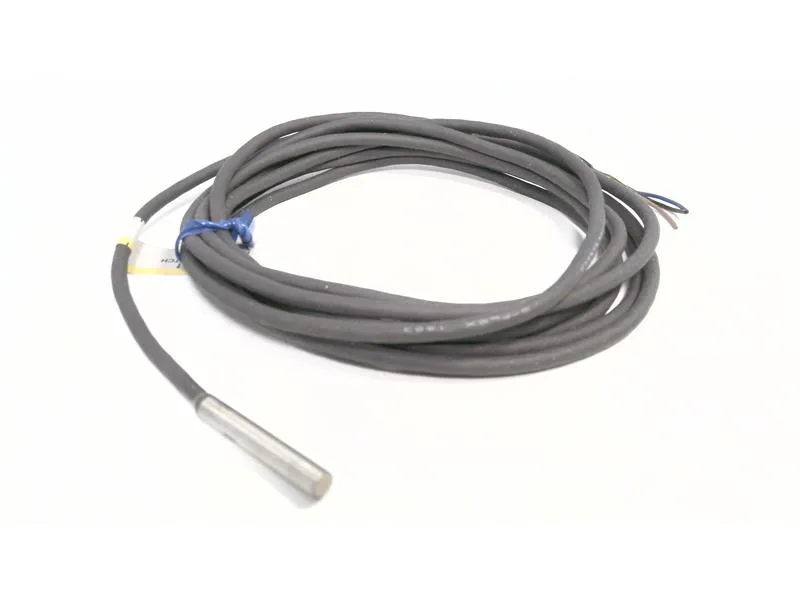 Omron E2E-CR8B1 — Proximity Sensors (image 2)