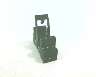 Siemens LZX:PT78703 — General Purpose Relays (image 2)