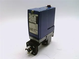 Schneider Electric XMLA020A2C11 — Pressure Sensors