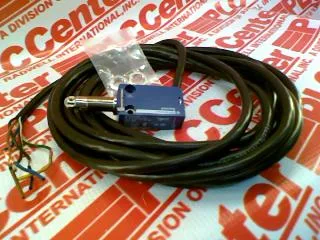 Schneider Electric XCMD25F2L5 — Limit Switches (image 5)