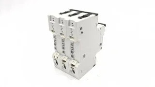 Siemens 5SY6302-8 — 3-Pole MCB (DIN Rail) (image 2)