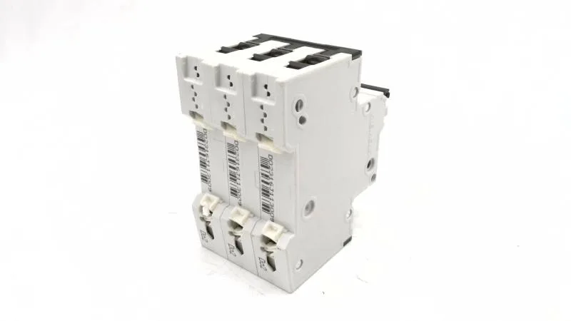 Siemens 5SY6302-8 — 3-Pole MCB (DIN Rail) (image 2)