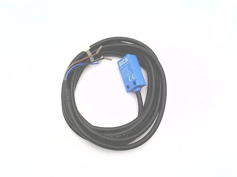 SICK WT4-2P132 — Photoelectric Sensors
