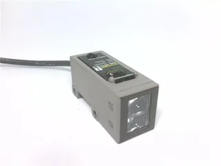 Omron E3S-CT11-D4 — Photoelectric Sensors (image 2)