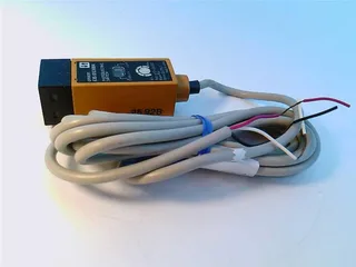 Omron E3S-DS30B4