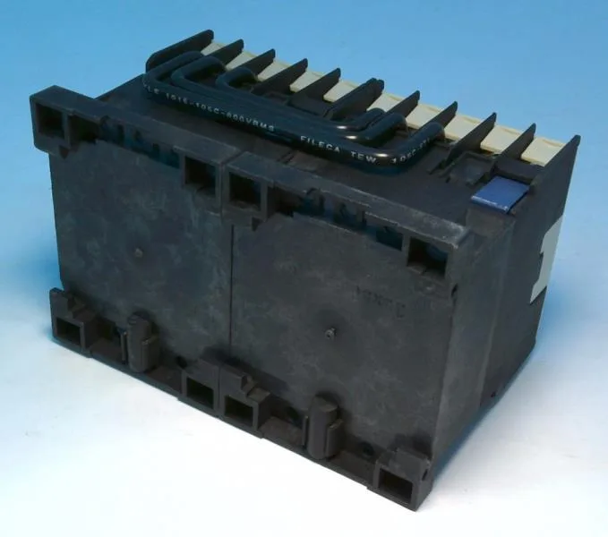 Schneider Electric LC2K0910L7 (image 2)
