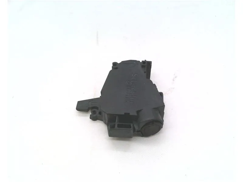 Schneider Electric LV426846 (image 3)