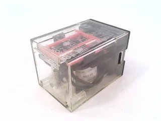 Omron MK3P5-I-DC24 — General Purpose Relays (image 2)