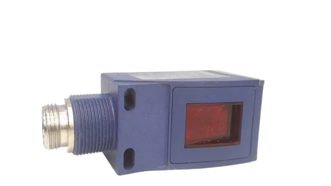 Schneider Electric XUC9ARCTU78 — Photoelectric Sensors (image 2)