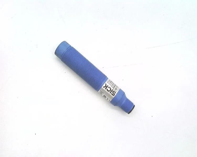 SICK CM18-12NPP-KC1 — Proximity Sensors