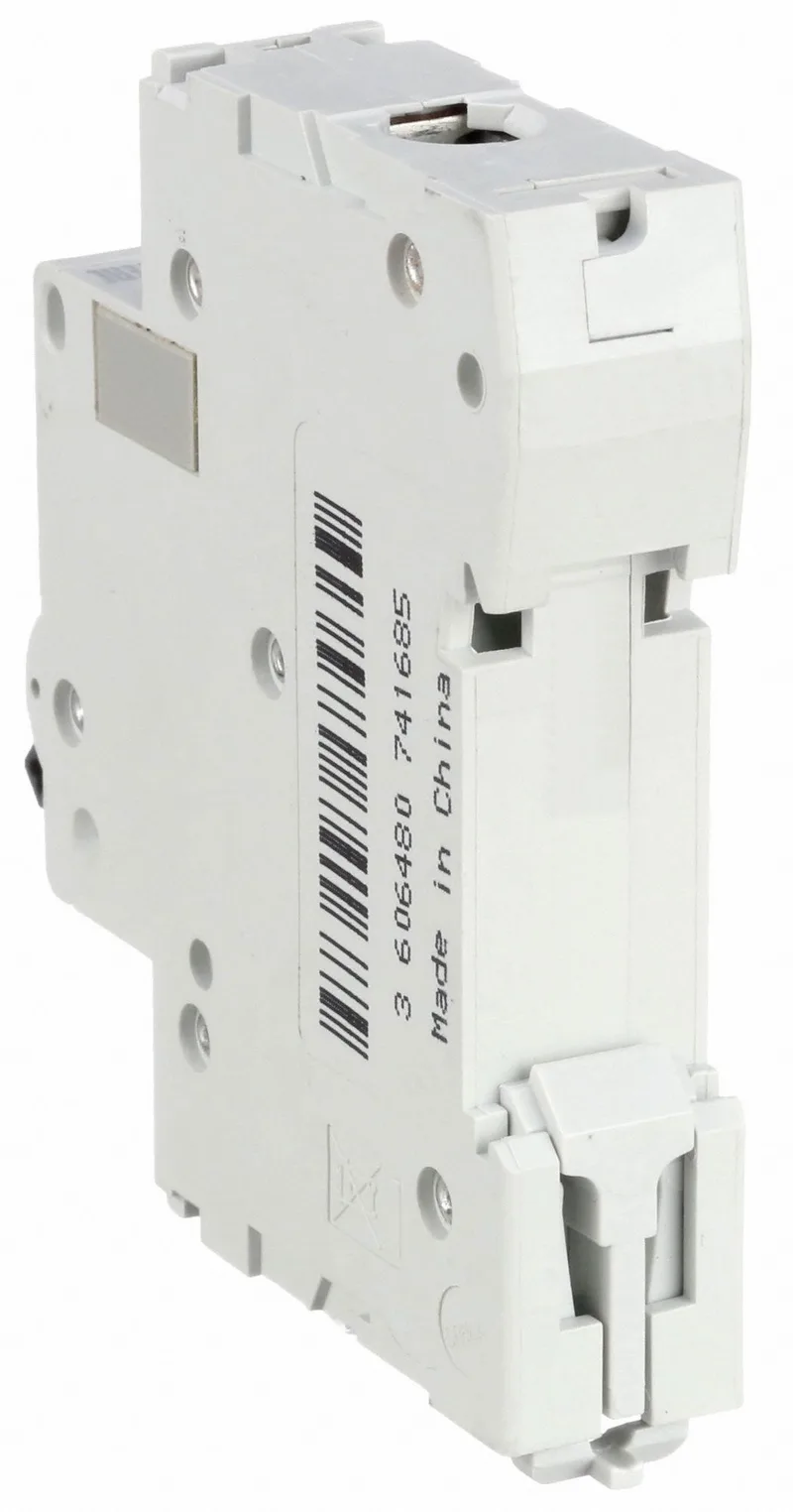 Schneider Electric M9U21132 (image 2)