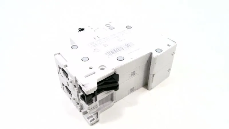 ABB 2CDS272061R0427 — 2-Pole MCB (DIN Rail) (image 3)