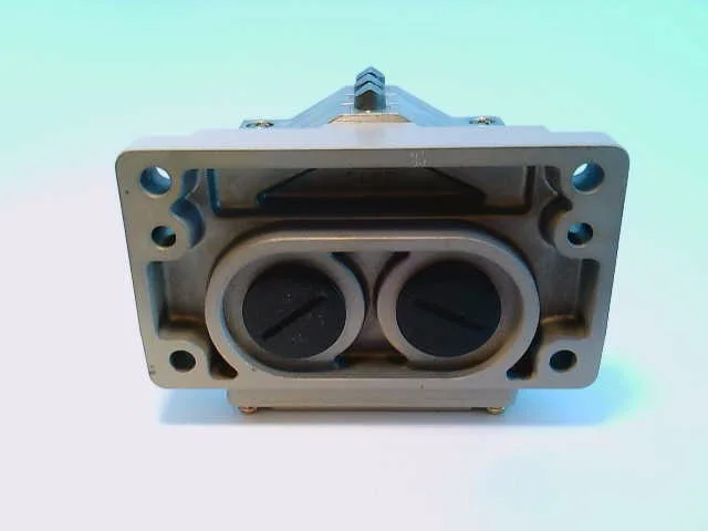 Omron D4MB-341G — Limit Switches (image 4)