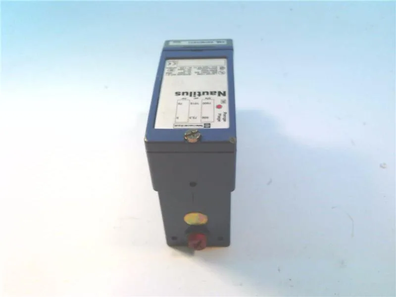 Schneider Electric XMLA070D1S11 — Pressure Sensors (image 3)