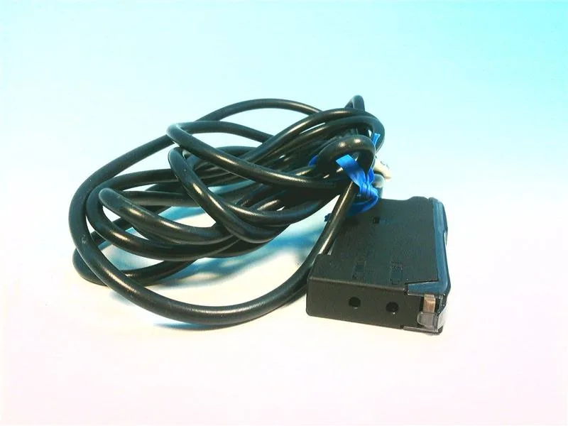 Omron E3X-SD21 2M — Photoelectric Sensors (image 3)
