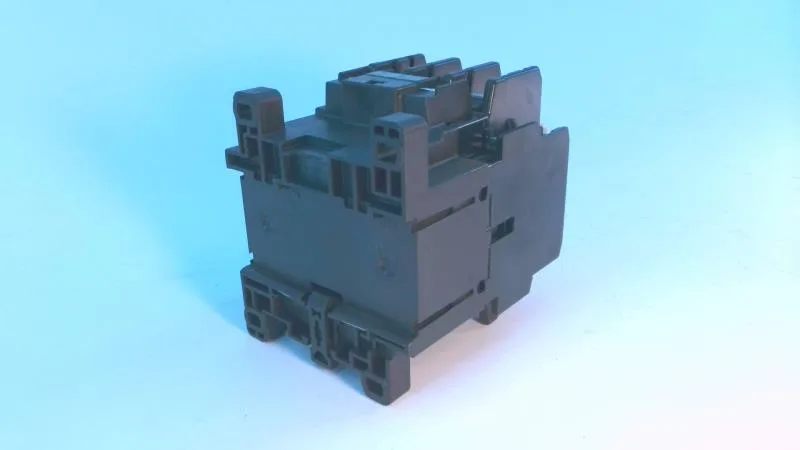 Fuji Electric SC25BAA-122 — Contactors (image 2)