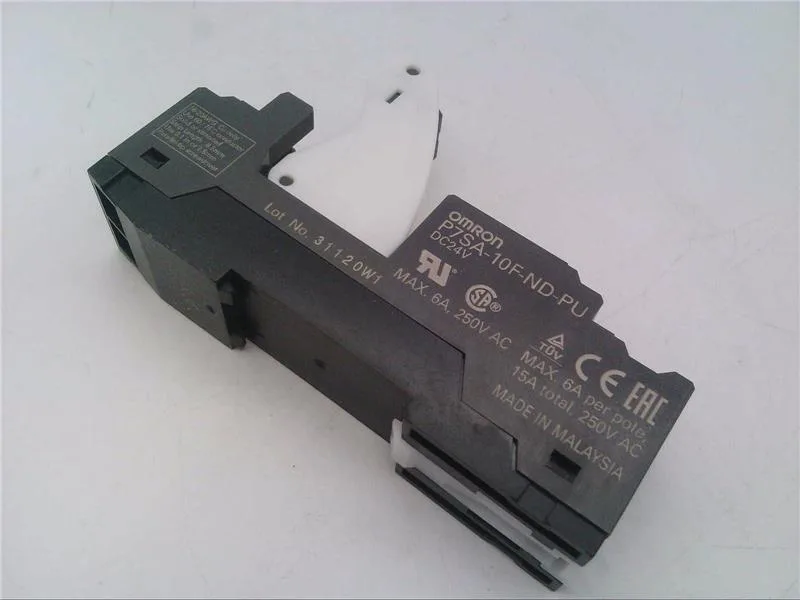 Omron P7SA-10F-ND-PU DC24 — Relay Sockets (image 2)