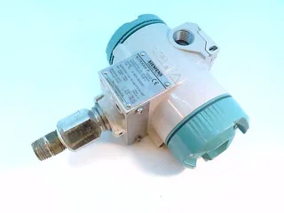 Siemens 7MF4033-1DA10-1AC6-Z A01+B21 — Pressure Transmitters