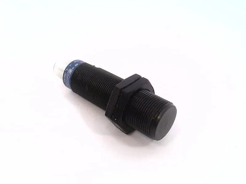 Schneider Electric XS4P18PA370D — Proximity Sensors (image 2)
