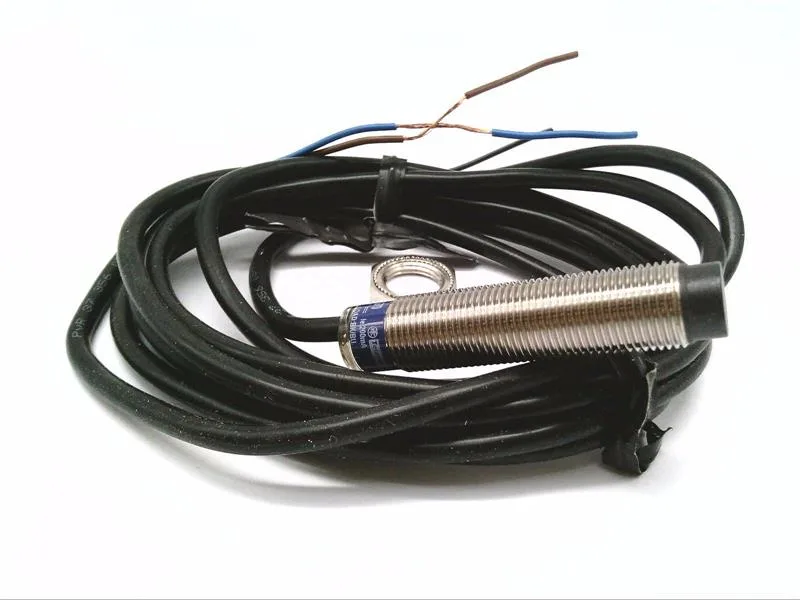 Schneider Electric XS2-M12PA370 — Proximity Sensors (image 2)