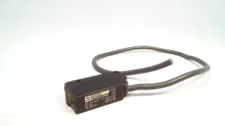 Omron E3V3-D62 — Photoelectric Sensors (image 5)