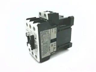 Fuji Electric SC-E04-220VAC — Contactors (image 3)