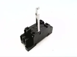 Omron PTF08A-E/PYC-A1 — General Purpose Relays (image 2)