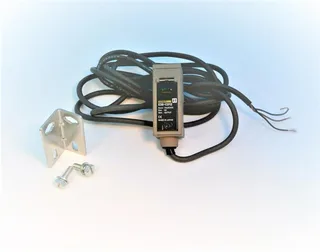 Omron E3S-CD12 2M — Photoelectric Sensors