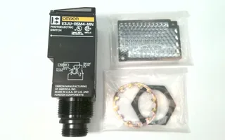 Omron E3JU-R5M-4MN