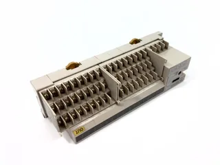 Omron SRT2-OD16T — PLC I/O & Expansion Modules (image 2)