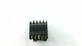 Fuji Electric SRCA3631-05 /UL — Contactors (image 4)